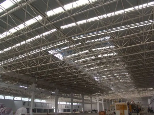 盘锦网架工程施工中需要注意哪些事项？